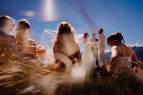 mobile - carousel-hero-element image-2