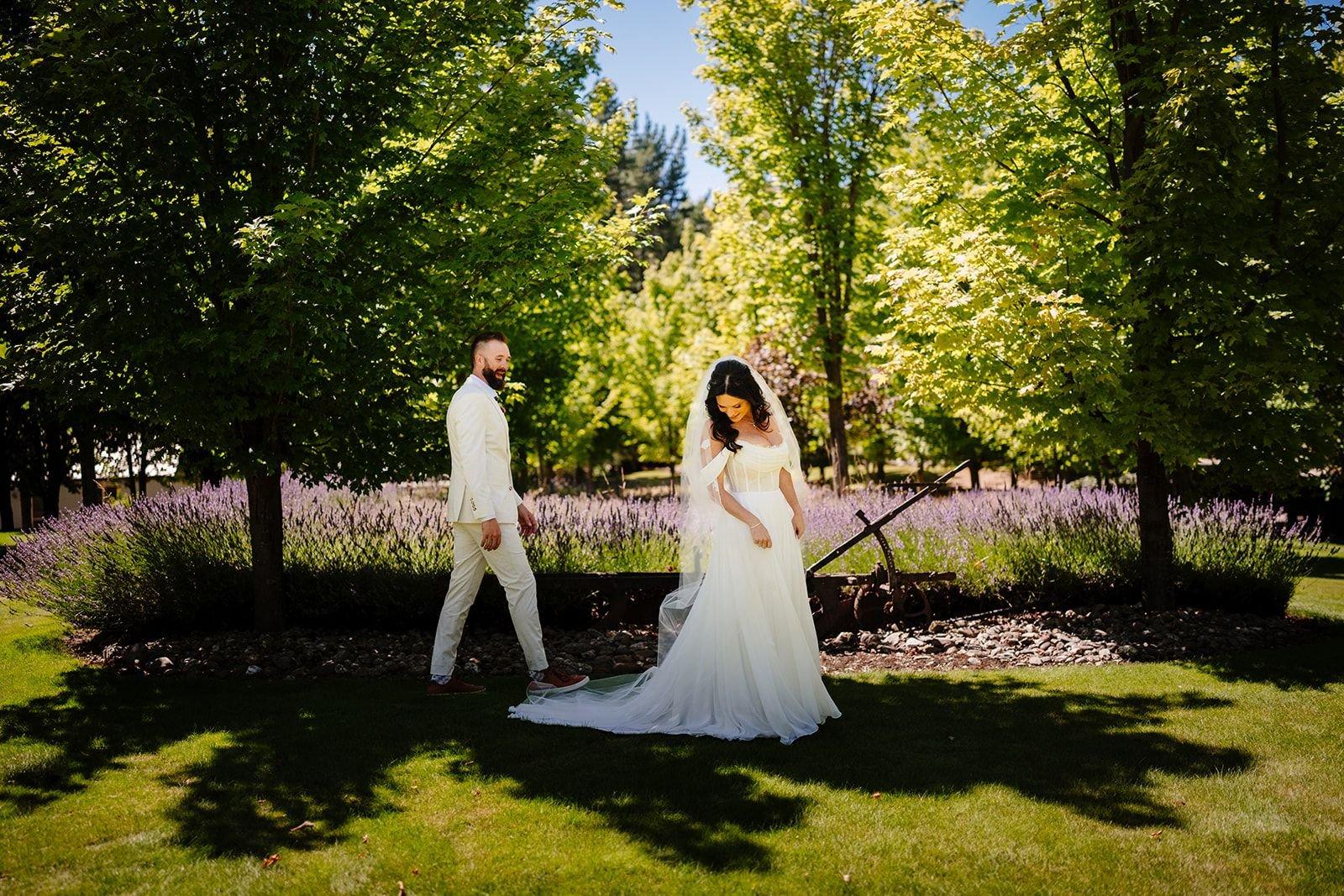 carousel-hero-element image-6