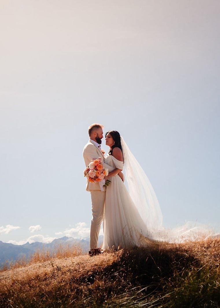 carousel-hero-element image-1