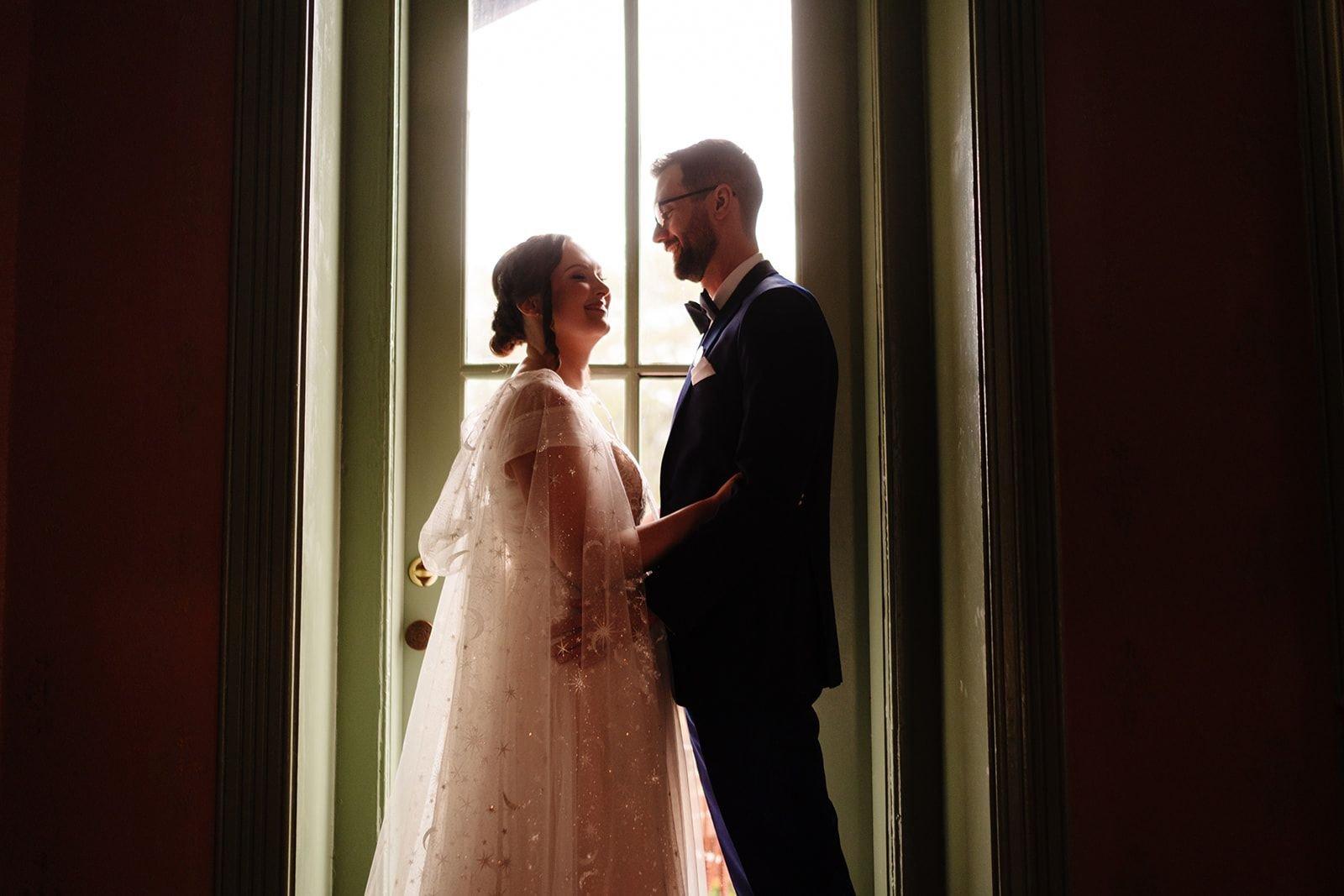 carousel-hero-element image-3