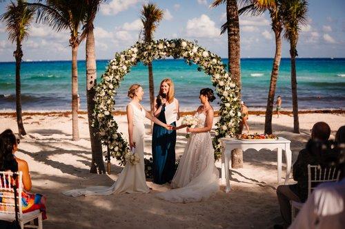 mobile - carousel-hero-element image-7